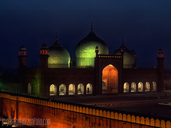 Badshahi Masjid: the great mosque of Lahore